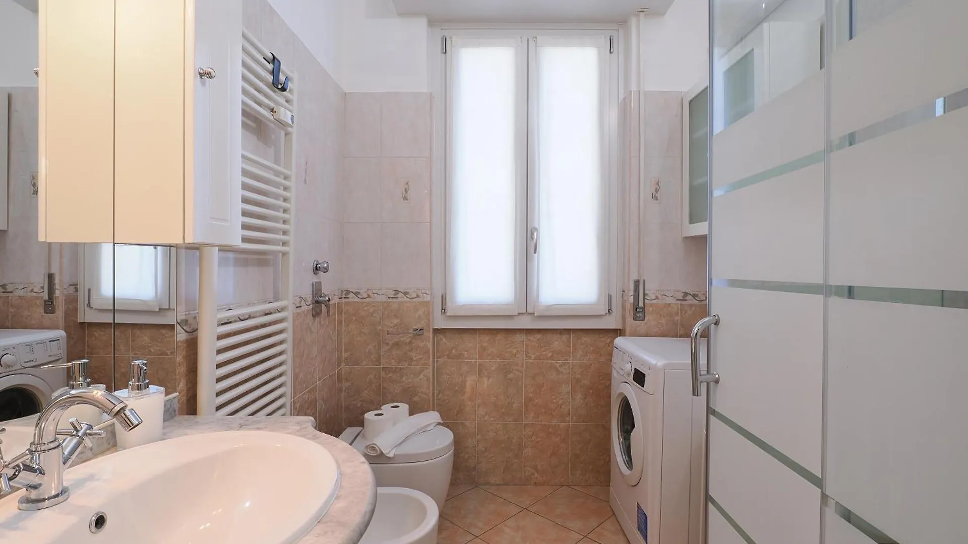 Primopiano - Bignami Apartman Milánó 0*,  Olaszország
